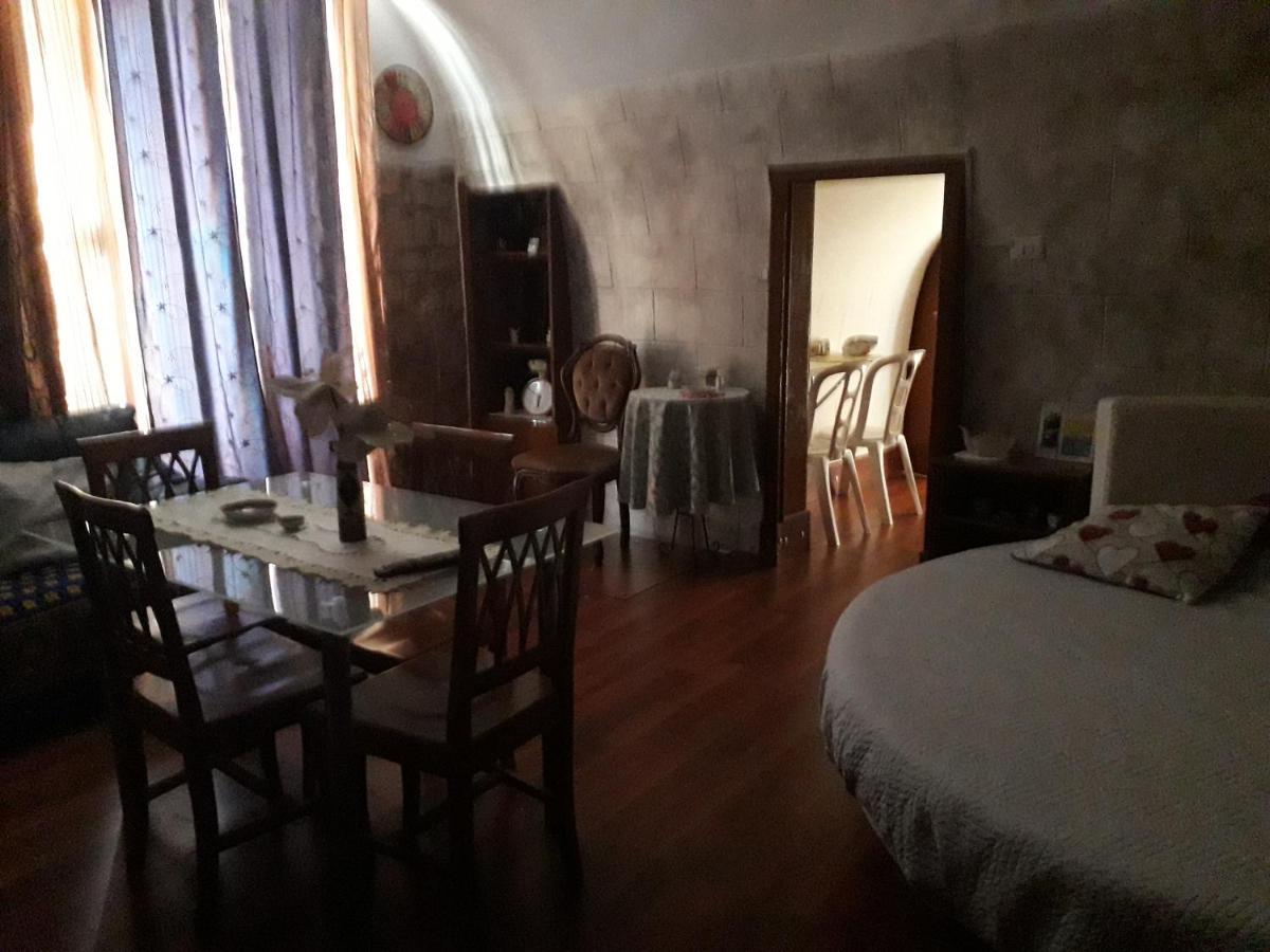 Casa Vacanza Mary Apartment Сантерамо ин Коле Екстериор снимка