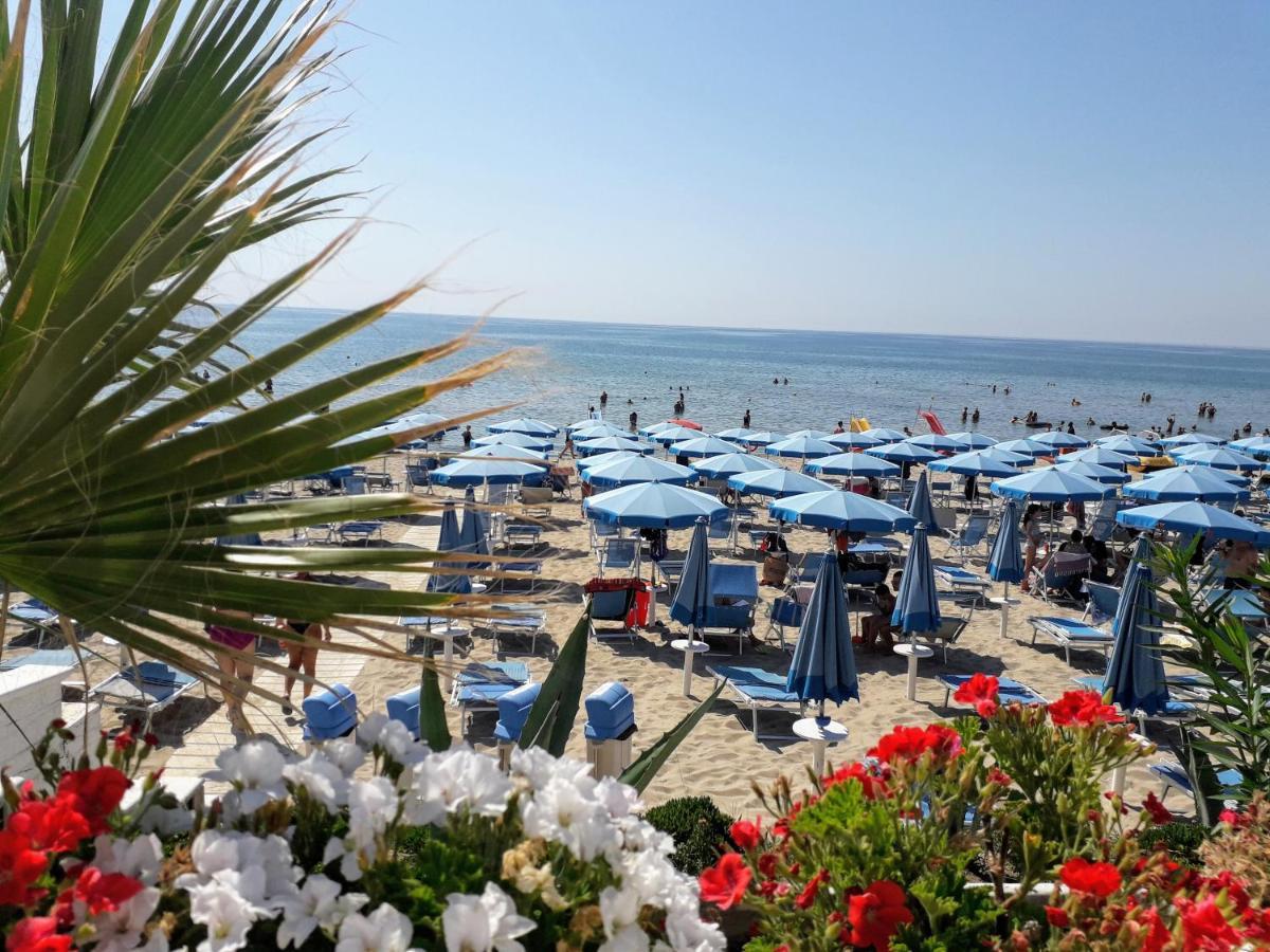 Casa Vacanza Mary Apartment Сантерамо ин Коле Екстериор снимка